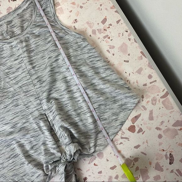 Zyia Active Heathered Ribbed Front Tie Tank grey Heathered color - Picture 3 of 7